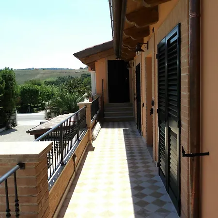 Agriturismo Le Vigne Farm stay *